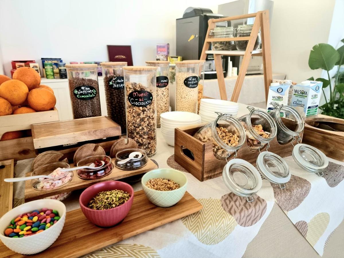 Hotel Elefantino Grey - Free Breakfast & Brunch Until 13-00 - Vicinissimi A Mirabilandia Морской Милан Экстерьер фото