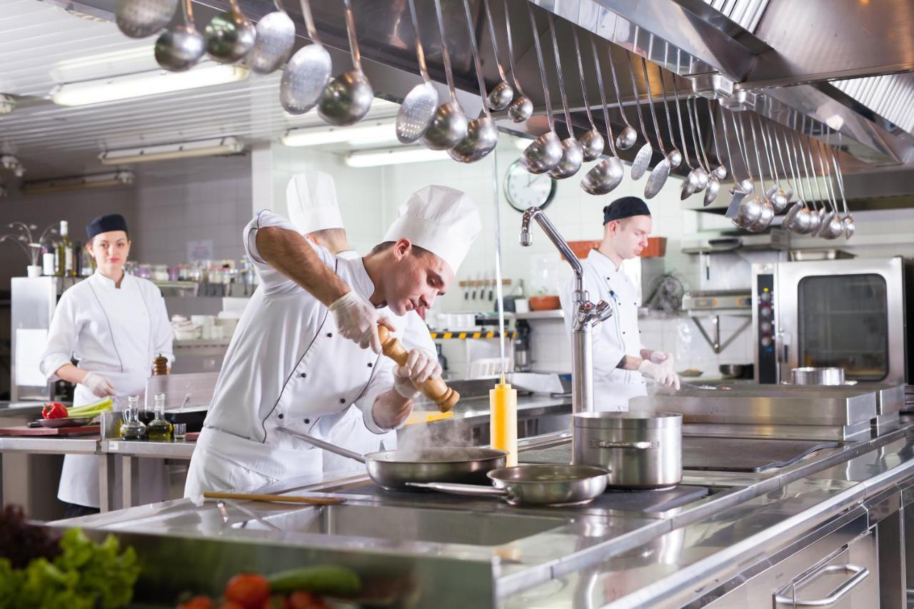 Hotel Elefantino Grey - Free Breakfast & Brunch Until 13-00 - Vicinissimi A Mirabilandia Морской Милан Экстерьер фото